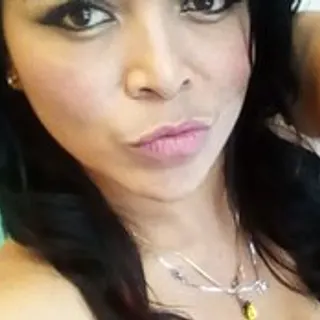 Profile photo of nadia-abaud