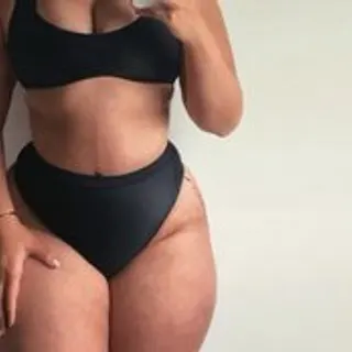 Profile photo of Milf_a