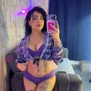 Profile photo of laurencamila1