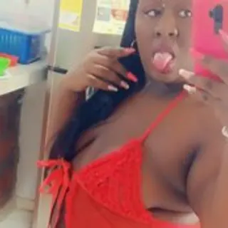 Profile photo of karlafreakk