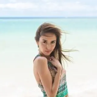 Profile photo of e000e