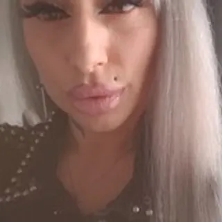 Profile photo of hotred69xxx