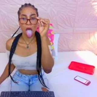 Profile photo of amarantha-love18