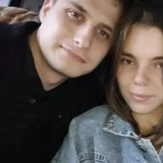 Profile photo of terri-and-kyle
