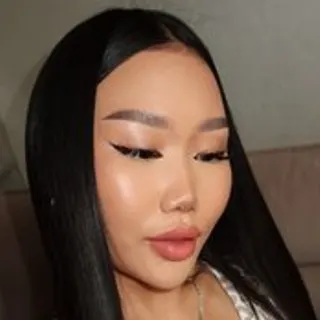 Profile photo of ZoraCharm