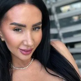 Profile photo of annarhodes