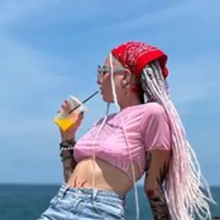 Profile photo of Ne_Sonya