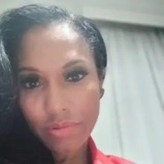 Profile photo of estrelalua32