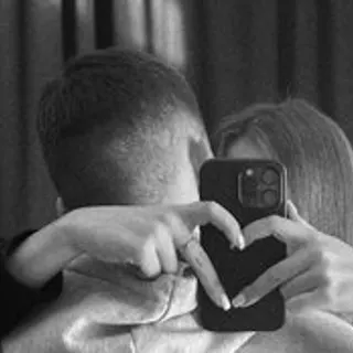 Profile photo of Room_of_love