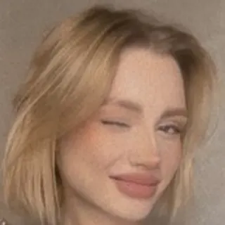Profile photo of RealLinaaa