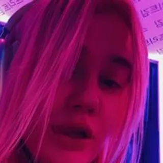 Profile photo of redvelveten