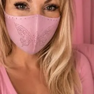 Profile photo of GOLDEN_WITCH