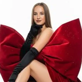 Profile photo of Adelina6969