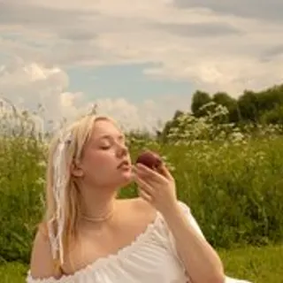 Profile photo of missbunny