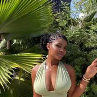 Profile photo of curvycrush