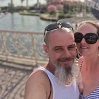 Profile photo of themrandmrs