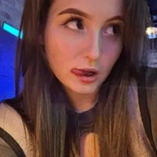 Profile photo of emillycarte