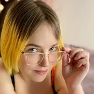 Profile photo of manicpixie