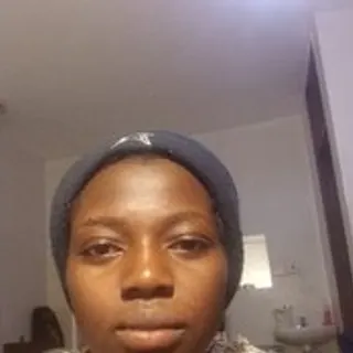 Profile photo of rish-petite
