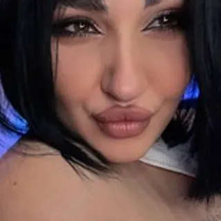 Profile photo of boobzillaa