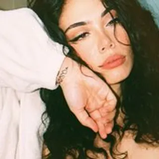 Profile photo of andraarosse
