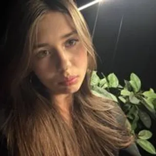 Profile photo of Elly-Blo0m