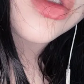 Profile photo of moon_diva