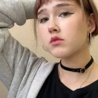 Profile photo of vivienaroyze