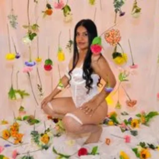 Profile photo of almaarose