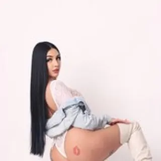 Profile photo of SabrinaJade