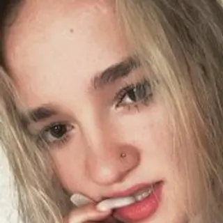 Profile photo of foxkisss