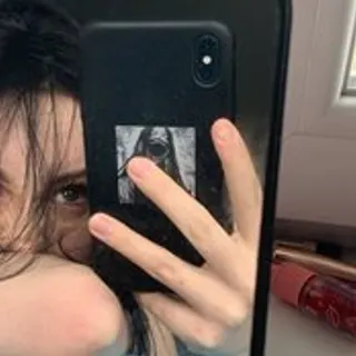 Profile photo of cutiemollyy