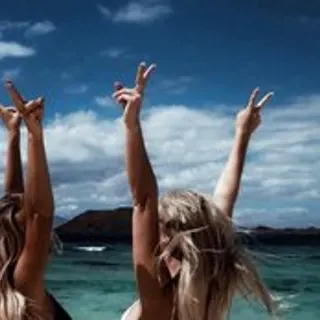 Profile photo of eastern-latinas