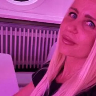 Profile photo of blondvelvet