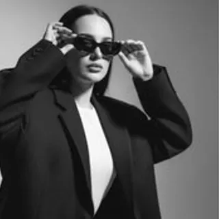 Profile photo of annahoupt