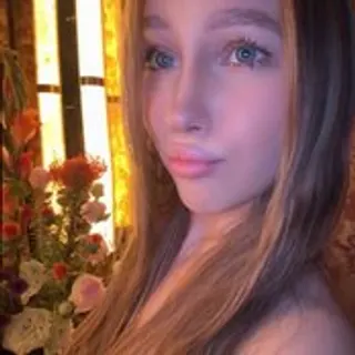 Profile photo of alllura