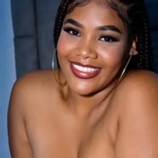 Profile photo of cloevega