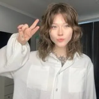 Profile photo of shadowbarbie