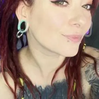 Profile photo of crimson-witch
