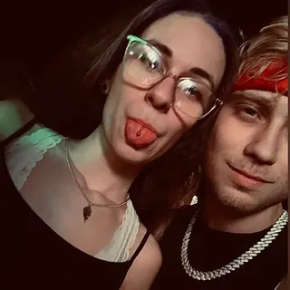Profile photo of GavvyDaddyandPrincess