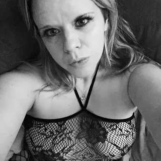 Profile photo of Hornysurreycouple83