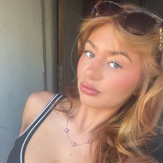 Profile photo of Imi Angelica🪽🍒