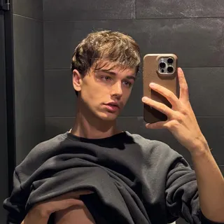 Profile photo of Vi 🤸🏻♂️