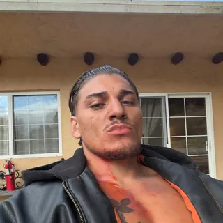 Profile photo of Victor Ray