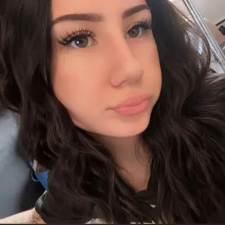 Profile photo of nat 🫪