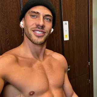 Profile photo of Chris Sins