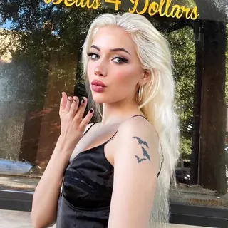 Profile photo of Valentina Venom 💚