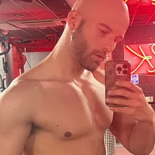 Profile photo of Nathan Adams