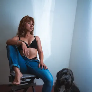 Profile photo of Neis your hot petite model