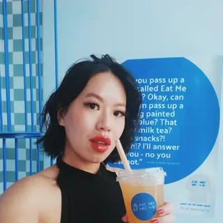 Profile photo of Josie Qu: EpiQUrious sexy cooking show 🍳